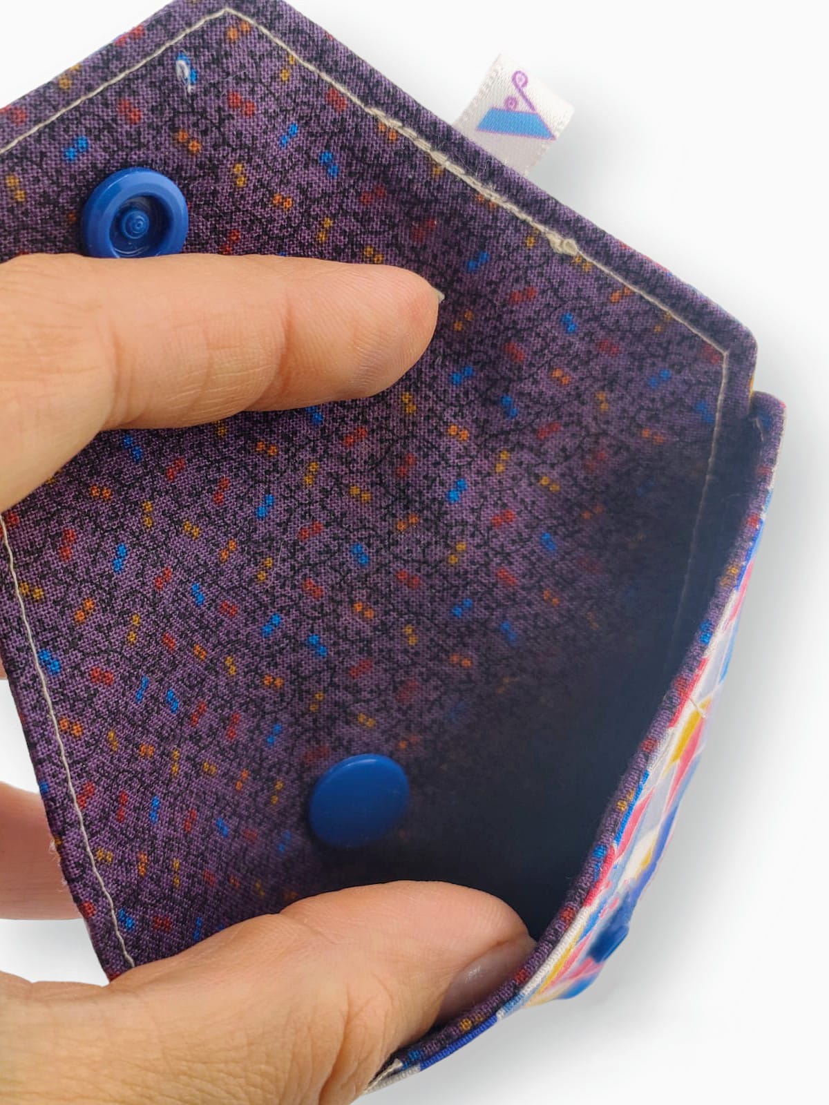 Monedero triangular geométrico