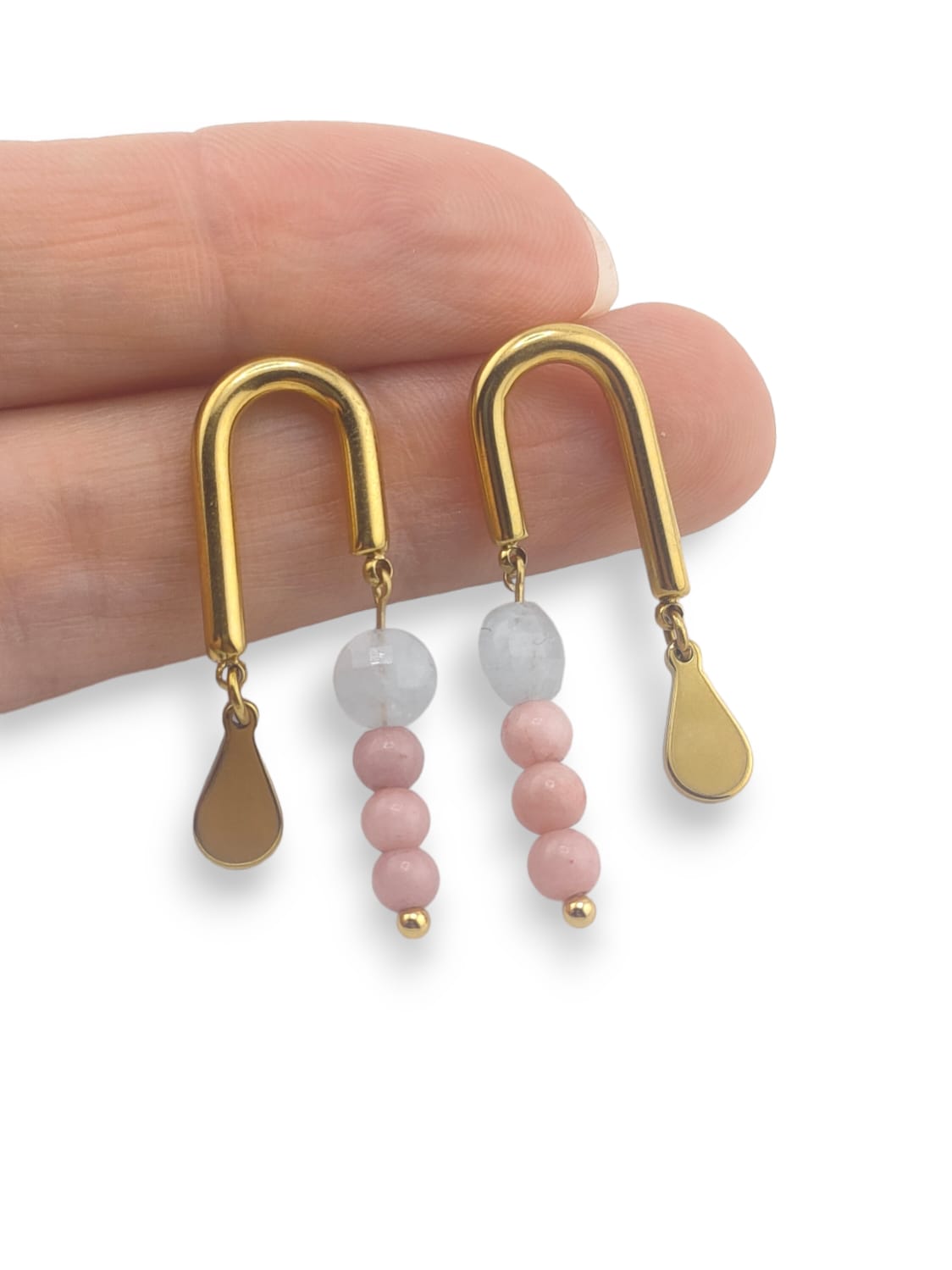 Pendientes U invertida y gota